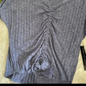 NWT Absolutely Famous Top